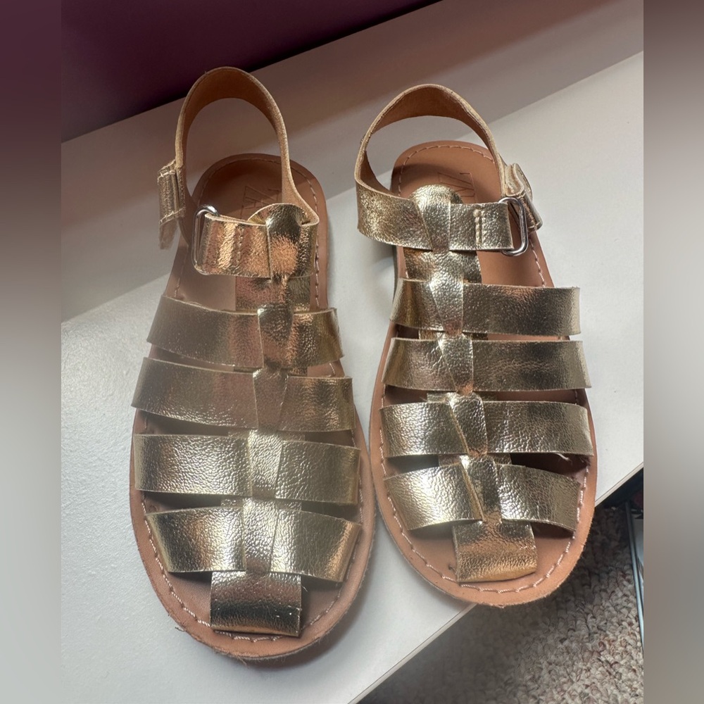 Zara Gold Sandals Fisherman Style
